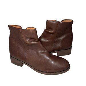 Beek Quail Women's Brown Leather Round Toe Side Zip Ankle Boots Size 7.5 New